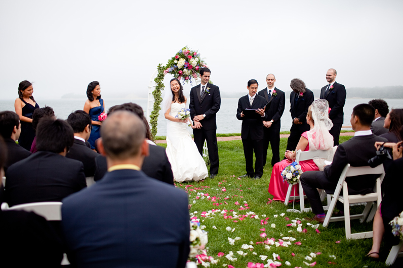 wedding ceremony at the wequassett resort and golf club