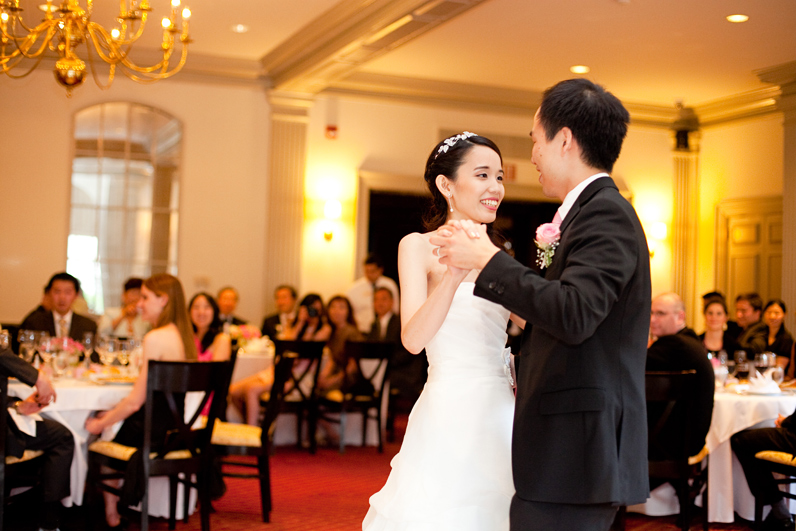 elegent wedding reception first dance in cambridge, ma